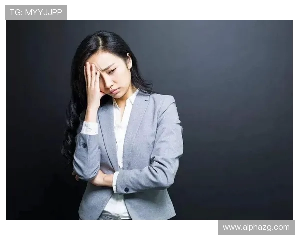 更衣室摆烂现象探析:职场团队文化与领导力失衡的深层次影响 更衣室摆烂现象探析:职场团队文化与领导力失衡的深层次影响
