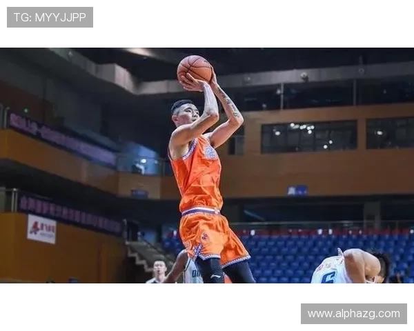 山东男篮锋线新援表现抢眼连续两场狂砍34分助力球队弥补阵容短板 山东男篮锋线新援表现抢眼连续两场狂砍34分助力球队弥补阵容短板