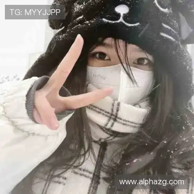 黄婧茵